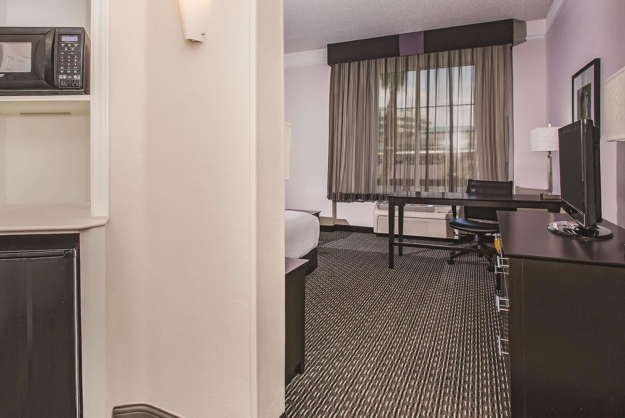 La Quinta By Wyndham Las Vegas Summerlin Tech Dış mekan fotoğraf