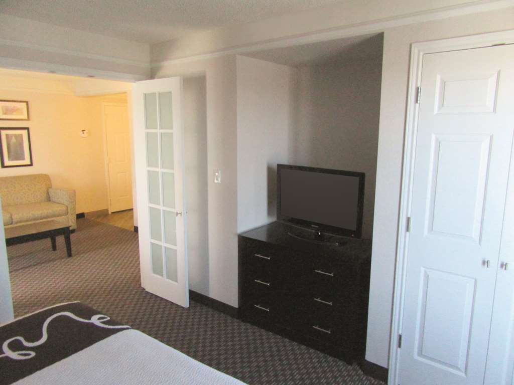 La Quinta By Wyndham Las Vegas Summerlin Tech Oda fotoğraf