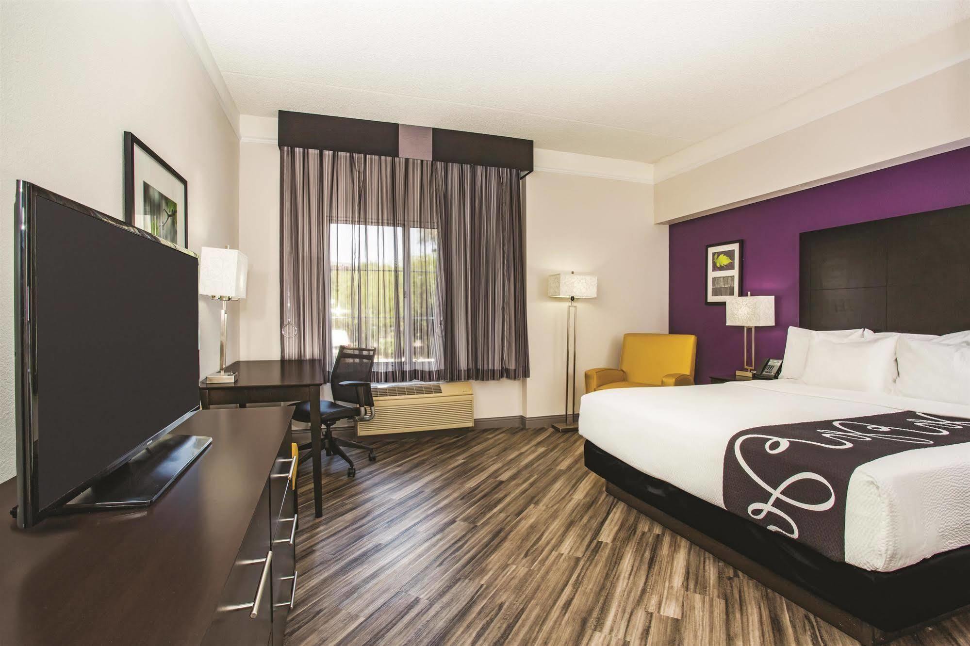 La Quinta By Wyndham Las Vegas Summerlin Tech Dış mekan fotoğraf